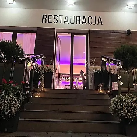 Koszarka Venue & * Gródek Nad Dunajcem
