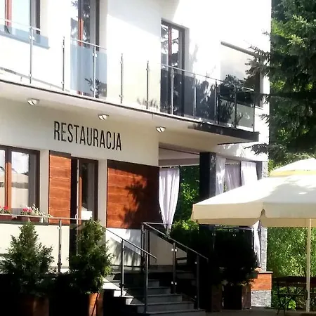 Koszarka Venue & Resort *